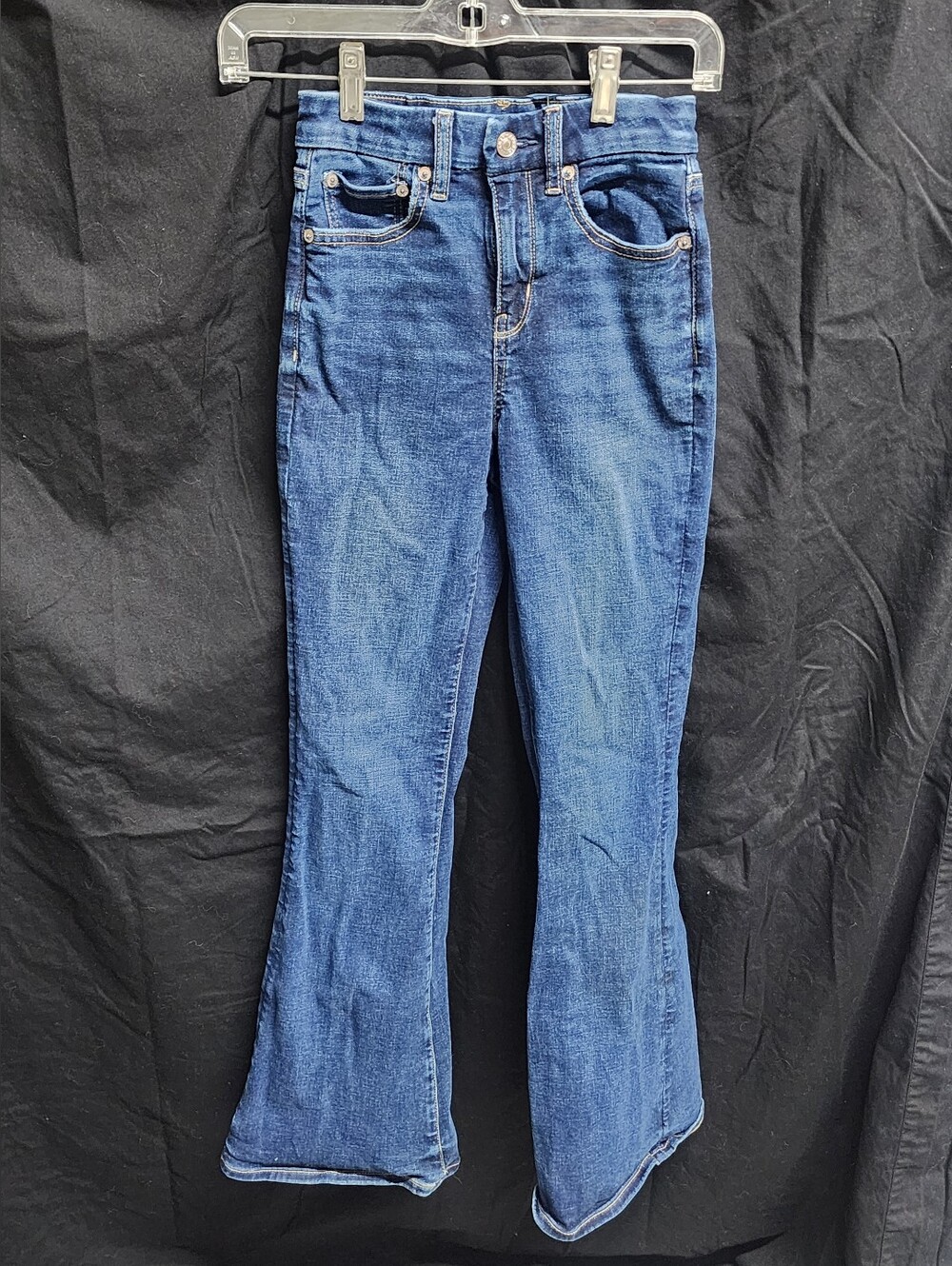 American Eagle Women’s 00 Curvy Super High Rise Flare Jeans